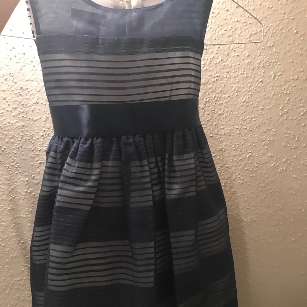 Navy Blue Girl Dress. Size 5.